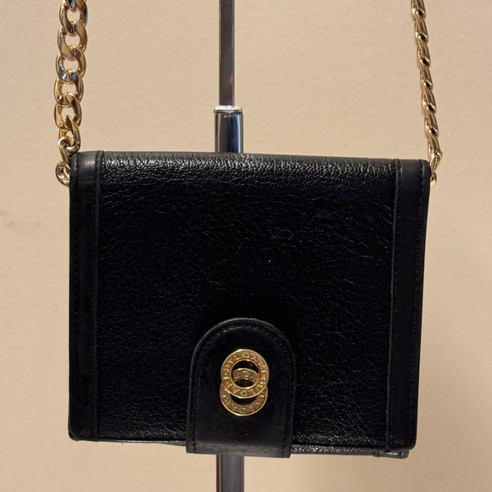 BVLGARI BIFOLD WALLET IN EUC MINT CONDITION IN BLACK LEATHER